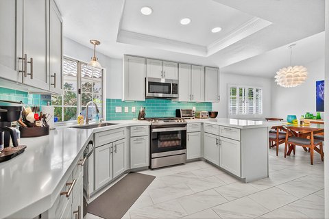 77707 Calle Las Brisas S, Palm Desert, CA 92211 photo 5