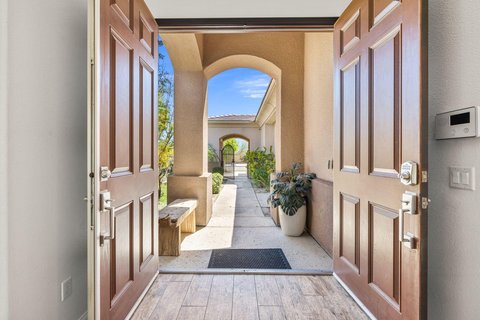 32 Calais Circle, Rancho Mirage, CA 92270 photo 6