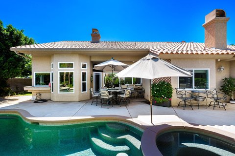 370 Links Drive, Palm Desert, CA 92211 photo 2