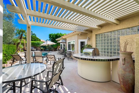 370 Links Drive, Palm Desert, CA 92211 photo 23