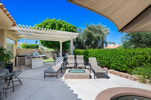 370 Links Drive, Palm Desert, CA 92211 photo 24