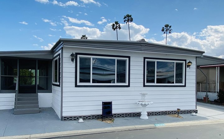 601 N Kirby Street, 102, Hemet, CA 92545