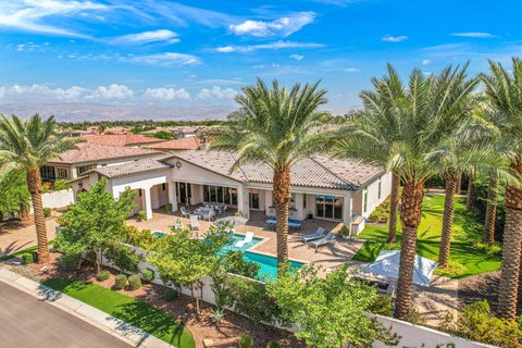 54900 Aristides Court, La Quinta, CA 92253 photo 2