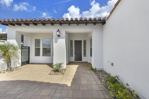 81660 Chant Court, La Quinta, CA 92253 photo 3
