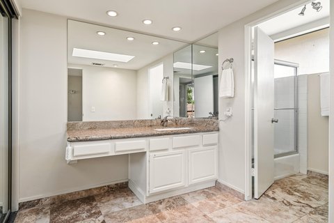 2501 N Indian Canyon Drive, 603, Palm Springs, CA 92262 photo 25