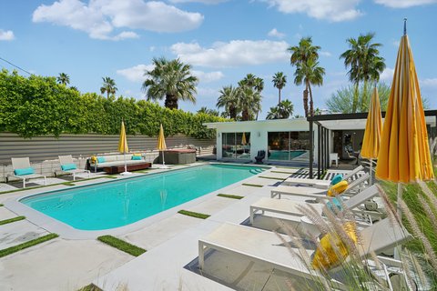 2101 N Berne Drive, Palm Springs, CA 92262 photo 2