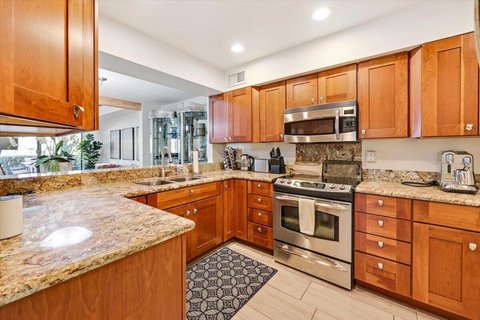 302 Forest Hills Drive, Rancho Mirage, CA 92270 photo 19