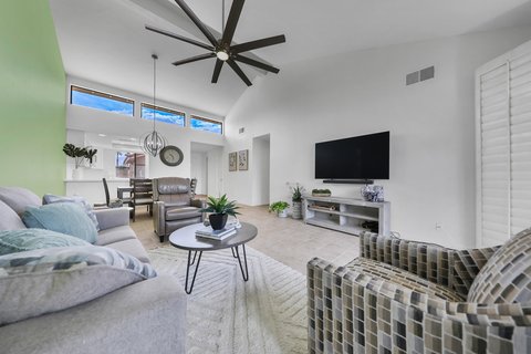 412 S Sierra Madre, Palm Desert, CA 92260 photo 1