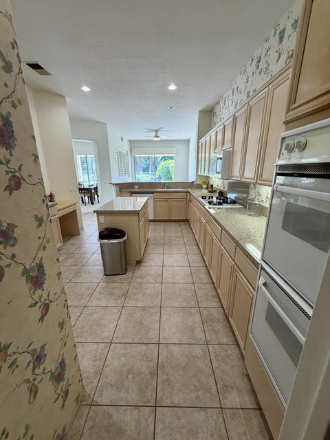 219 Kavenish Drive, Rancho Mirage, CA 92270 photo 13