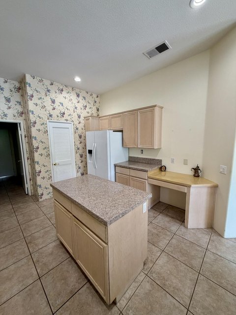 219 Kavenish Drive, Rancho Mirage, CA 92270 photo 10