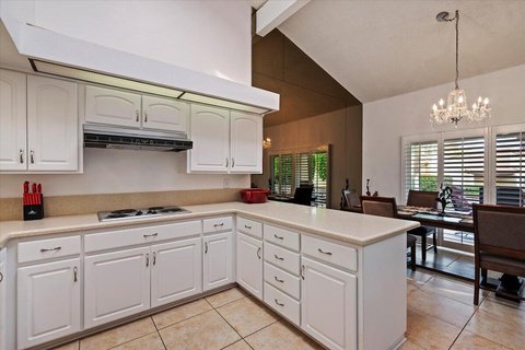 2671 N Whitewater Club Drive, Palm Springs, CA 92262 photo 13