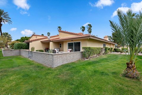 2671 N Whitewater Club Drive, Palm Springs, CA 92262 photo 28