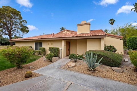 2671 N Whitewater Club Drive, Palm Springs, CA 92262 photo 3