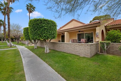 2671 N Whitewater Club Drive, Palm Springs, CA 92262 photo 5