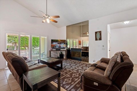 2671 N Whitewater Club Drive, Palm Springs, CA 92262 photo 8