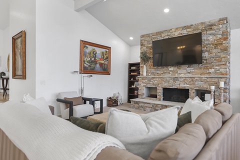 352 Red River Road, Palm Desert, CA 92211 photo 7
