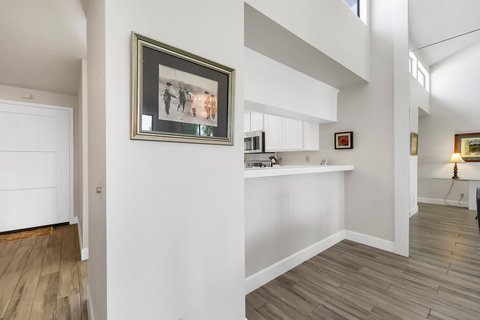 317 Bouquet Canyon Drive, Palm Desert, CA 92211 photo 9