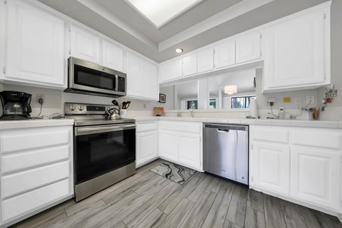 317 Bouquet Canyon Drive, Palm Desert, CA 92211 photo 10