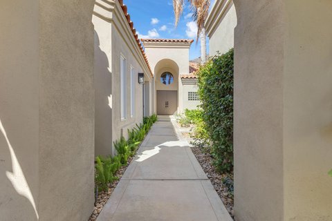 55015 Riviera, La Quinta, CA 92253 photo 3