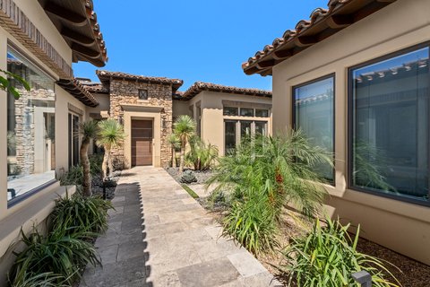 76250 Via Firenze, Indian Wells, CA 92210 photo 2