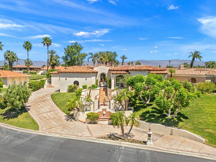 42430 Castle Harbor Court, Bermuda Dunes, CA 92203