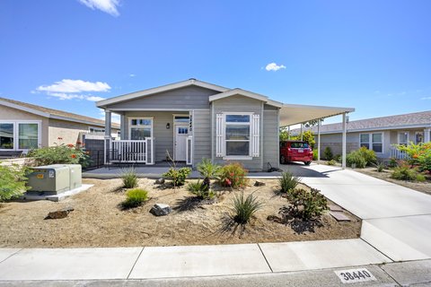 38440 Desert Greens Drive W, Palm Desert, CA 92260 photo 2