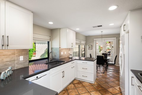 127 Avellino Circle, Palm Desert, CA 92211 photo 32