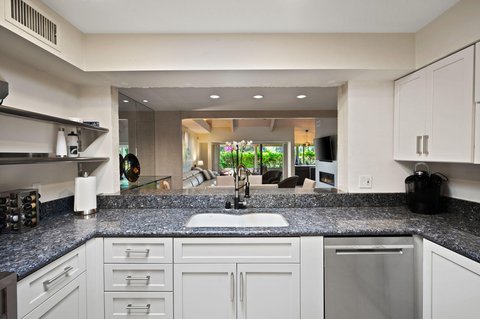 312 Forest Hills Drive, Rancho Mirage, CA 92270 photo 17