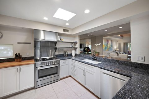 312 Forest Hills Drive, Rancho Mirage, CA 92270 photo 18