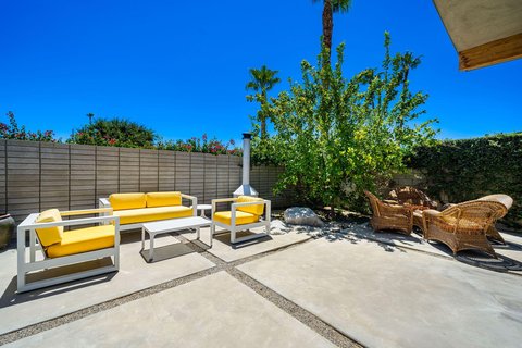 623 Desert Way, Palm Springs, CA 92264 photo 32