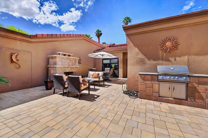 76438 Sweet Pea Way, Palm Desert, CA 92211