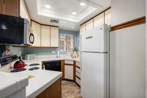 2700 Lawrence Crossley Road, 22, Palm Springs, CA 92264 photo 14