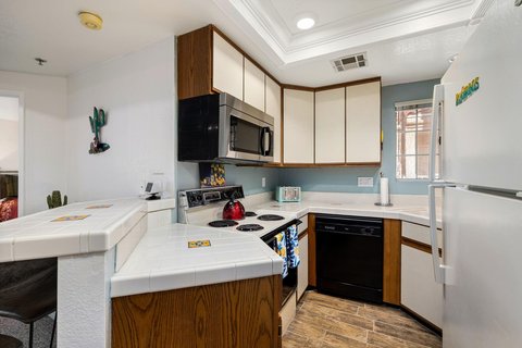 2700 Lawrence Crossley Road, 22, Palm Springs, CA 92264 photo 15