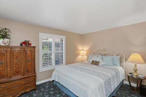 2001 E Camino Parocela, J71, Palm Springs, CA 92264 photo 12