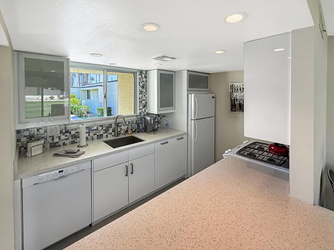 1881 S Araby Drive, 16, Palm Springs, CA 92264 photo 3
