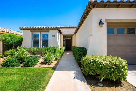 60268 Sweetshade Lane, La Quinta, CA 92253 photo 2