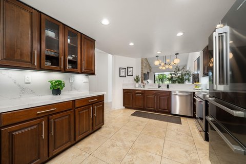 38969 Wisteria Drive, Palm Desert, CA 92211 photo 8