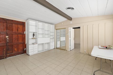 1077 S Riverside Drive, Palm Springs, CA 92264 photo 9