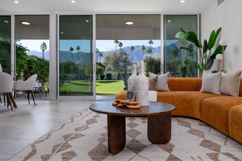 80 Lakeview Drive, Palm Springs, CA 92264 photo 4
