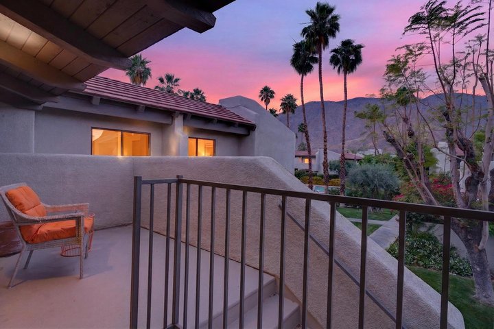 1150 E Amado Road, 8c2, Palm Springs, CA 92262