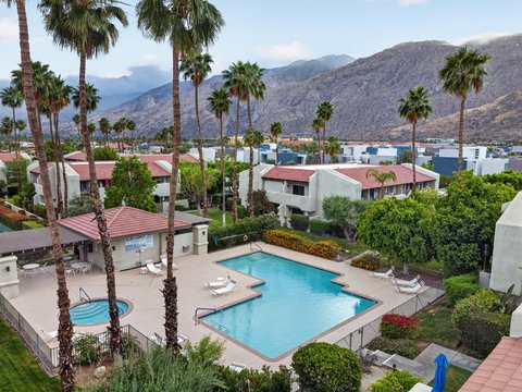 1150 E Amado Road, 8c2, Palm Springs, CA 92262 photo 2
