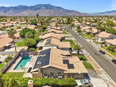 69867 Kent Place, Cathedral City, CA 92234 photo 4