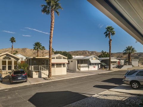 70200 Dillon Road, 39, Desert Hot Springs, CA 92241 photo 3