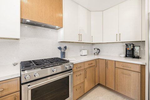 179 Gran Via, Palm Desert, CA 92260 photo 26