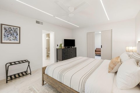 179 Gran Via, Palm Desert, CA 92260 photo 37