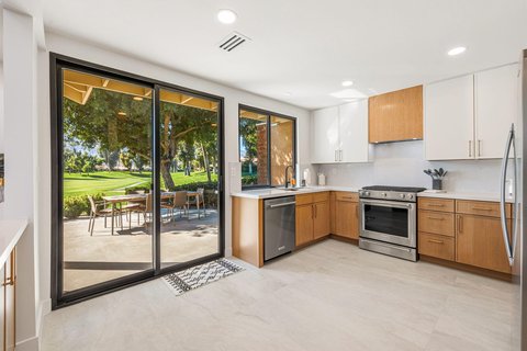 179 Gran Via, Palm Desert, CA 92260 photo 4