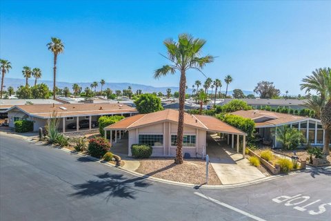 73450 Country Club Drive, 18, Palm Desert, CA 92260 photo 2