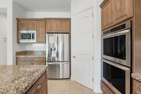 74114 Cosmopolitan Lane, Palm Desert, CA 92211 photo 4