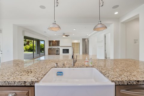 74114 Cosmopolitan Lane, Palm Desert, CA 92211 photo 5