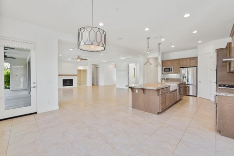 74114 Cosmopolitan Lane, Palm Desert, CA 92211 photo 6